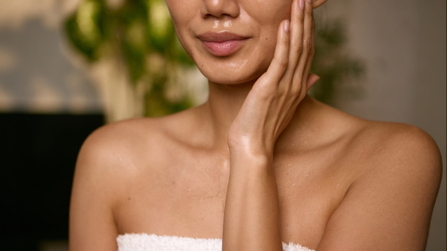 Dermatologista revela produto que pode substituir os cremes hidratantes