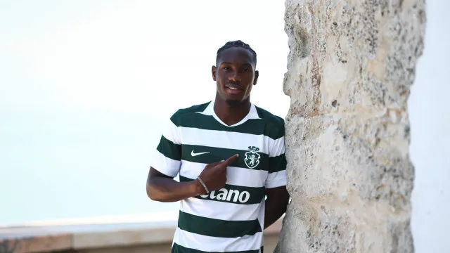 
                    Oficial: Sporting rouba alvo ao Benfica em operação relâmpago
                