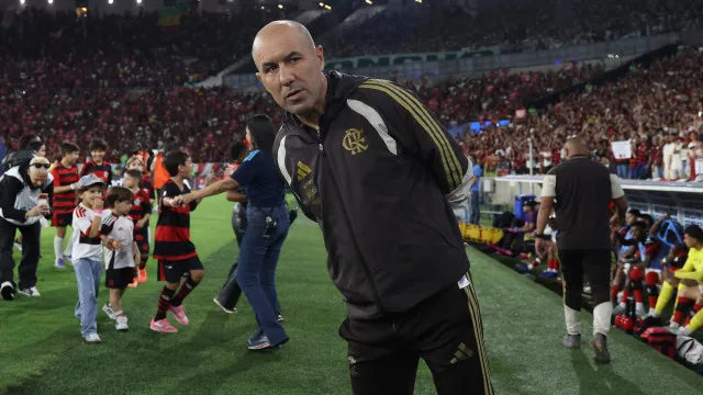 Leonardo Jardim responde a Abel com goleada e mantÃ©m Flamengo 'vivo'