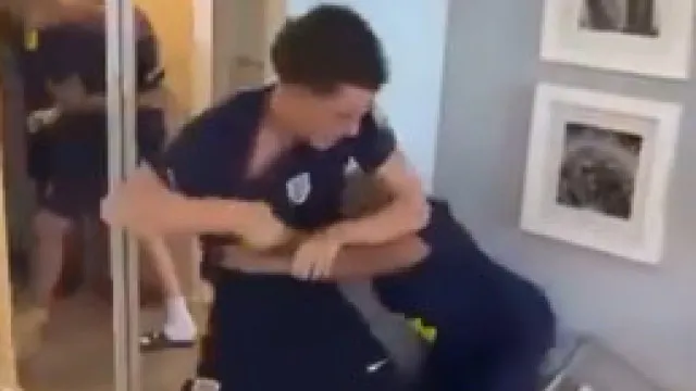 
                    Agressões bárbaras na seleção de sub-16 deixam Inglaterra em choque
                