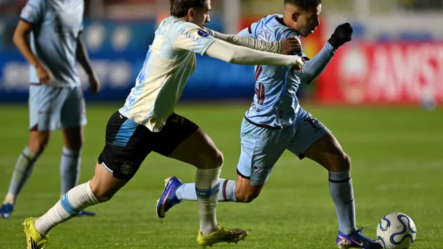 GrÃªmio volta a perder. LuÃs Castro de fora por motivos de saÃºde