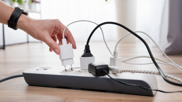 As 5 dicas que precisa para proteger os seus gadgets de picos de energia