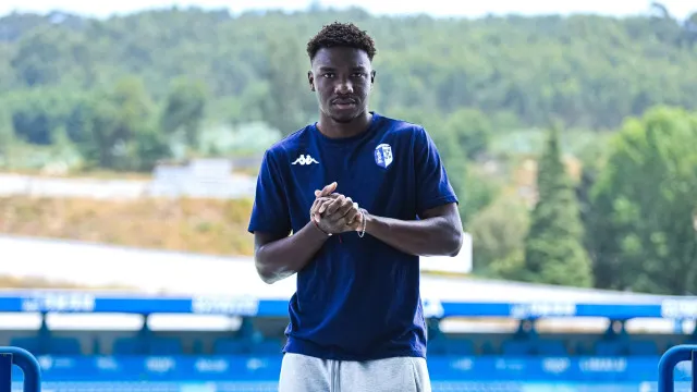 Oficial: Alfred Caicedo reforça Vizela por duas épocas