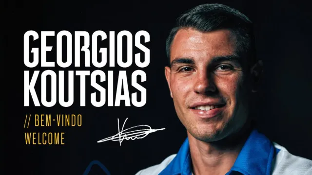 Oficial: Georgios Koutsias bate recordes no Famalicão e assina até 2031