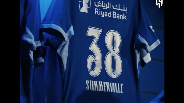 
                    Oficial: Summerville reforça Al Hilal e dá prenda milionária a NES
                