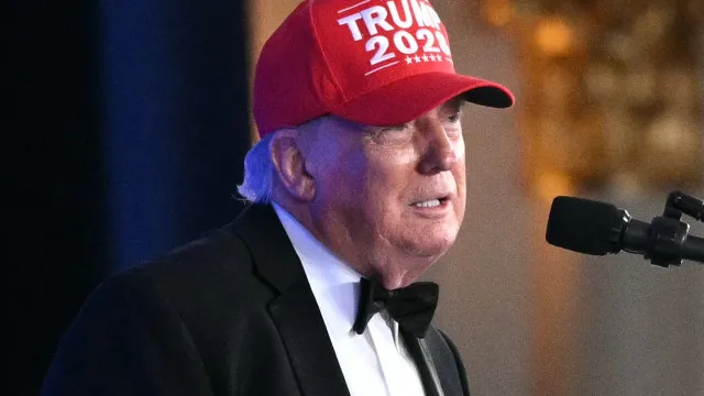 Trump anuncia investigação sobre práticas da UE a empresas dos EUA