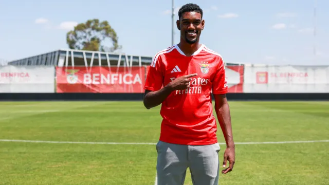 
                    Oficial: Felipe Lima é reforço do Benfica
                