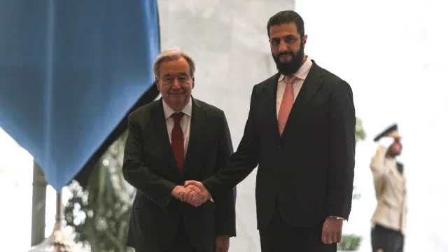 
                    Guterres pede ajuda internacional para a Síria devastada pela guerra
                