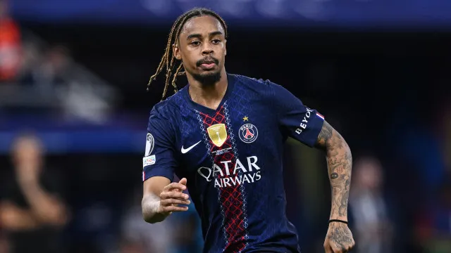 
                    'Bomba' de mercado. Barcola não quer renovar com o PSG e já tem preço
                