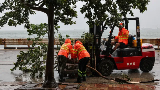 Pelo menos 10 mortos e 23 feridos em cheia no noroeste da China
