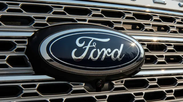 Nova geraÃ§Ã£o de carros elÃ©tricos da Ford incorpora mapas Apple