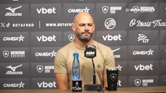 "Vais meter-me a 10 minutos do fim?" Franclim Carvalho aborda polÃ©mica