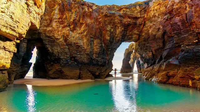 "Tesouro natural" para uma escapadinha com Ã¡guas cristalinas em Espanha