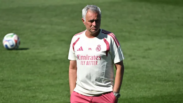 "Real Madrid precisa de Mourinho, alguÃ©m que aperte os jogadores"