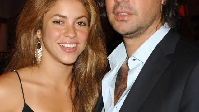 Shakira é fotografada com o ex-namorado Antonio de la Rúa. Foto