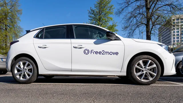 Stellantis segue plano e desfaz-se do negÃ³cio de partilha de automÃ³veis