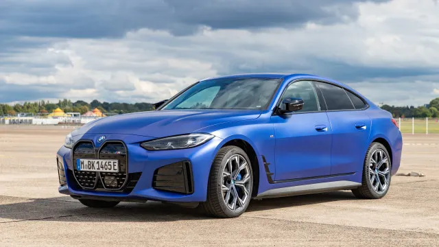 BMW i4: Pausa antes de voltar como primeiro BMW elÃ©trico descapotÃ¡vel?