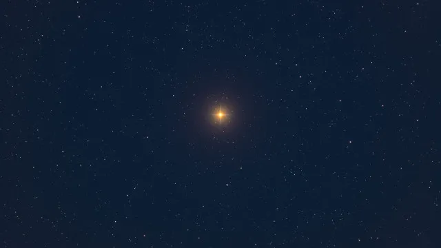 
                    Mistério do brilho da Betelgeuse pode estar mais perto de ser resolvido
                
