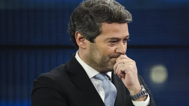 Ventura lamenta que MAI nÃ£o seja ouvido na AR e volta a apelar a Seguro