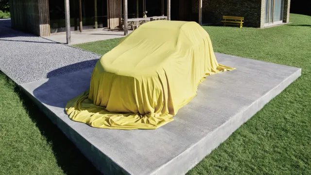 Estreia mundial do novo SUV elÃ©trico da Mercedes passa por Portugal