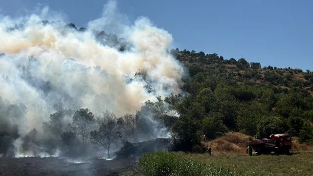 
                    Fogos na Turquia ameaçam zonas turísticas: 