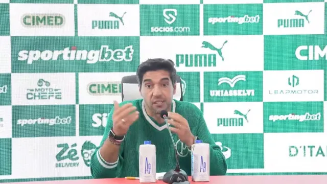 
                    Abel e o gesto polémico no Vitória-Palmeiras: 