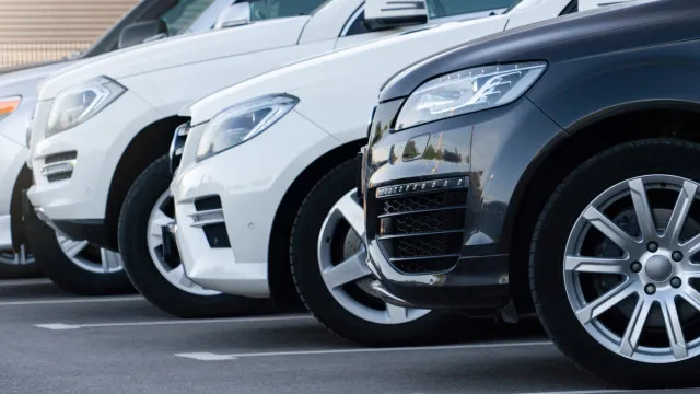 
                    Vendas mundiais de carros estão em quebra muito devido a dois países
                
