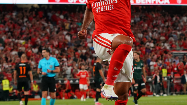 Tudo Pavlidis levou. Benfica joga poker e prossegue na Liga Europa