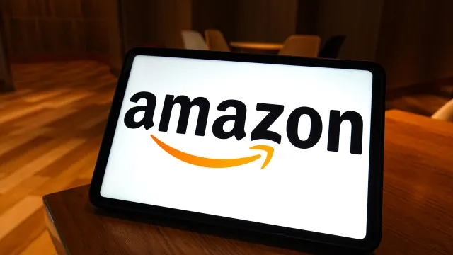 
                    Lucro da Amazon subiu163% na primeira metade de 2026
                