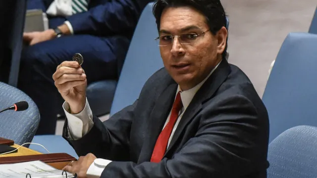 
                    Embaixador de Israel na ONU critica Espanha por crise migratória em Ceuta
                