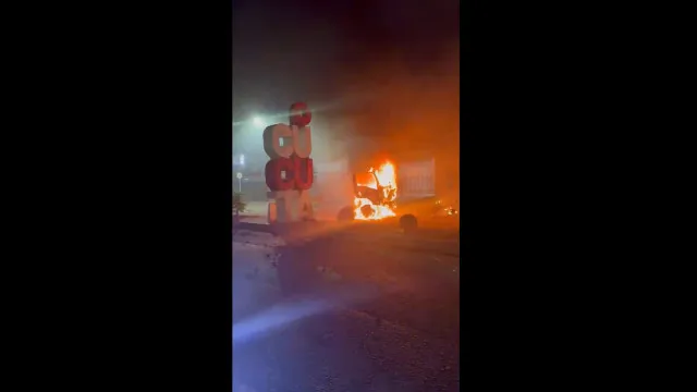 
                    Camião explode na Colômbia dias antes da tomada de posse do presidente
                