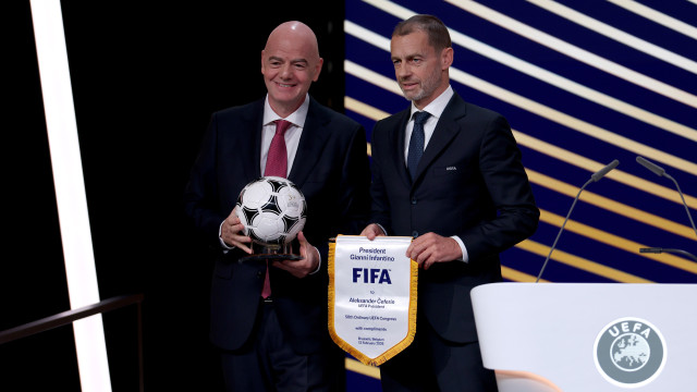 'Bomba'. UEFA faz ultimato a Infantino e pede demissão do líder da FIFA