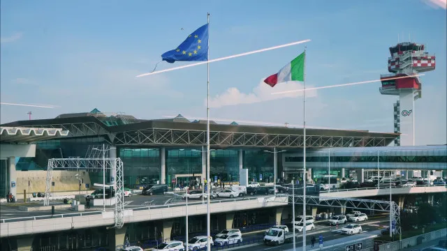 Itália inicia controlo de viajantes de Espanha após suspensão de Schengen