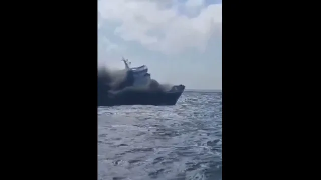 Cinco mortos e 41 desaparecidos em incÃªndio num 'ferry' na IndonÃ©sia