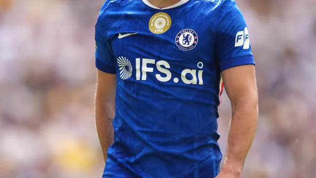
                    Maresca quer levar Pedro Neto para o City e Chelsea já definiu o preço
                