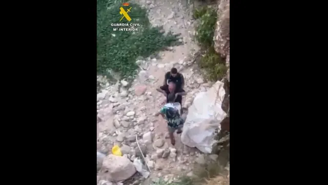 Idoso resgatado ao fim de 2 dias preso no leito de um riacho em Jaén