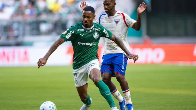 
                    Abel Ferreira mostra o caminho e Palmeiras vence primeira mão dos oitavos
                