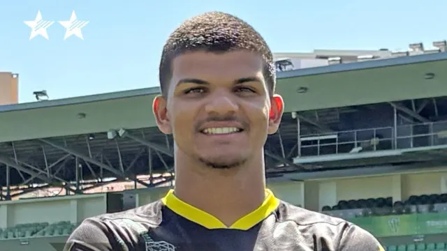 
                    Oficial: Mateus Sarará é reforço do Tondela
                