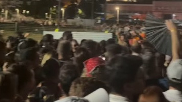 Caos em concerto de David Guetta. Multidão presa durante 1h30 para sair