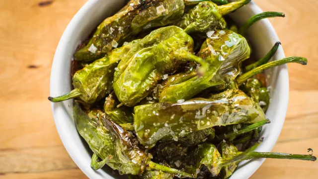 O segredo para cozinhar pimentos padrÃ³n na perfeiÃ§Ã£o