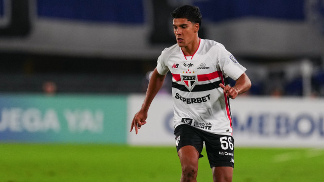 Jogador do São Paulo é solto após atropelamento que matou idoso