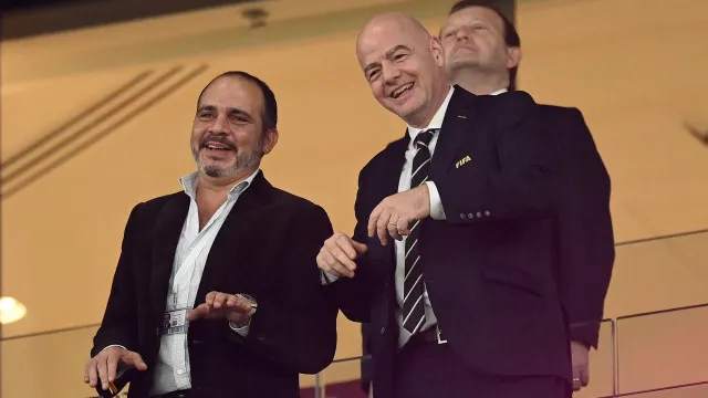 
                    Antigo candidato à presidência da FIFA acusa Infantino de chantagem
                