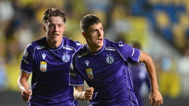 
                    Áustria Viena vence fora Beitar e fica 'mais perto' do Sporting de Braga
                