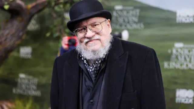 
                    George R.R. Martin e os atrasos na escrita: 