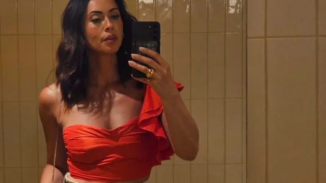 
                    Perimenopausa: Débora Monteiro tem afrontamento durante gravações 
                