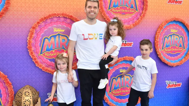 
                    Filhos de Perez Hilton 