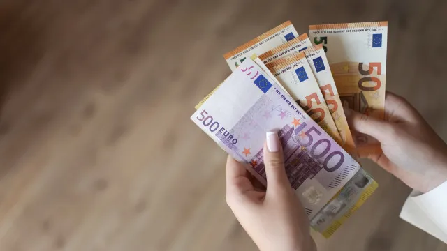 
                    Levantamento de dinheiro vivo? Nickel quer fazer parcerias com autarquias
                
