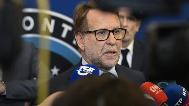 Esta obra está (tudo menos) embargada: O que se passa com o MAI? E a DST?