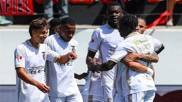 Portimonense foi mais eficaz e venceu em Penafiel