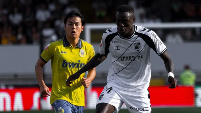 
                    EM DIRETO: Vitória SC já joga com o Arouca, antes do Estrela-Sporting
                